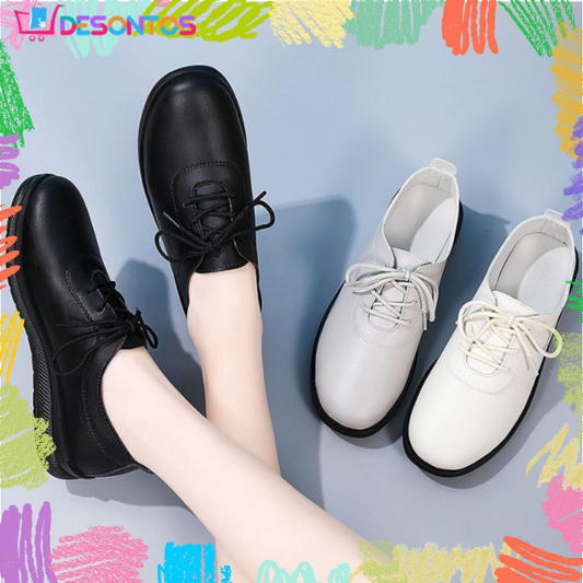 Zapatos de piel con suela blanda y superficie suave