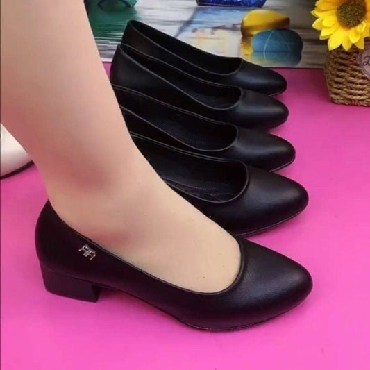 Zapatos de tacón grueso de piel suave
