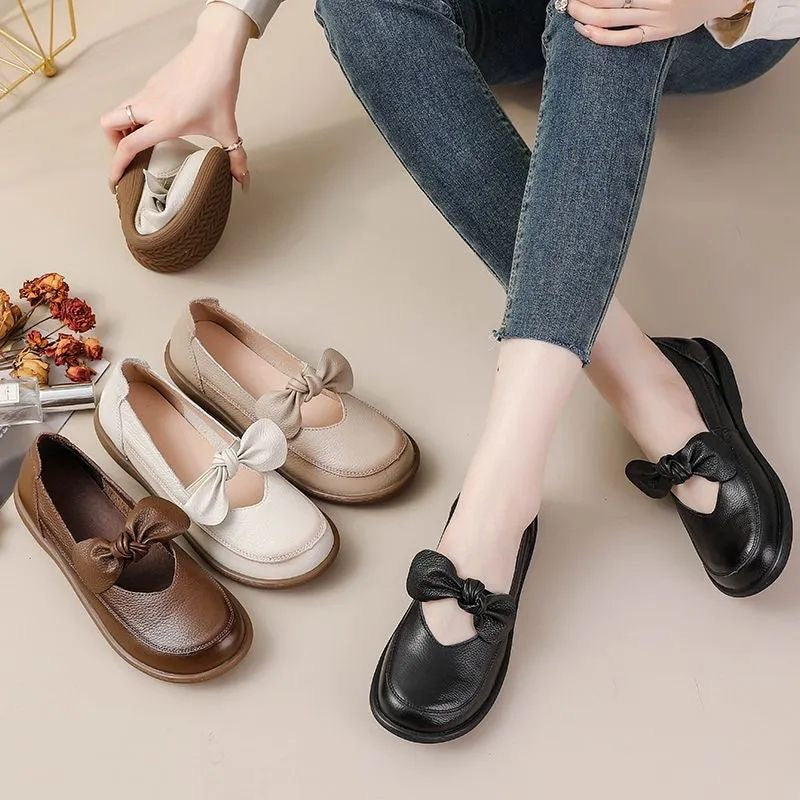 Zapatos cómodos de cuero con suela blanda