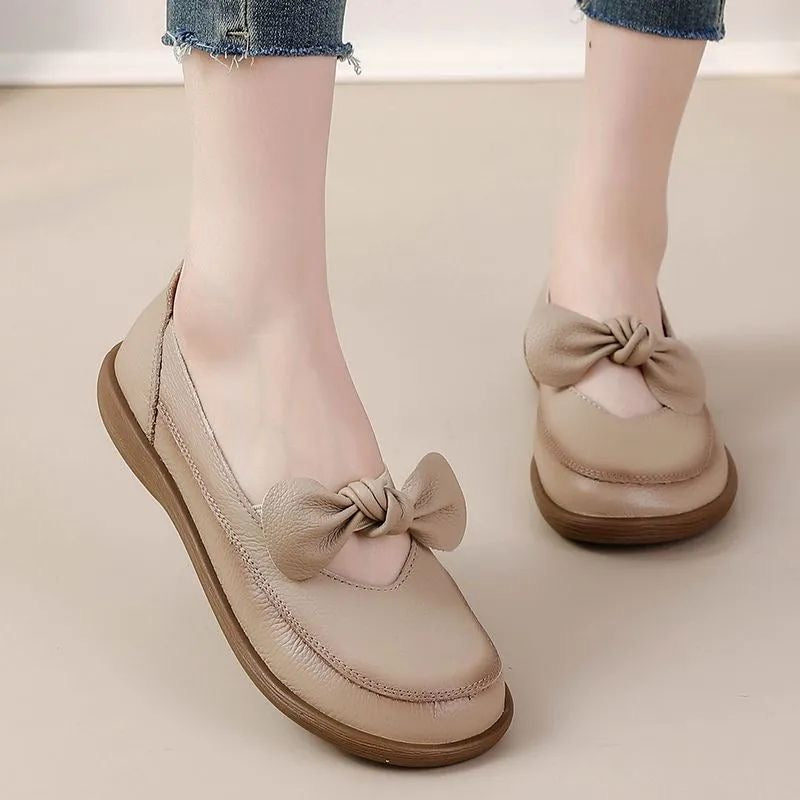 Zapatos cómodos de cuero con suela blanda