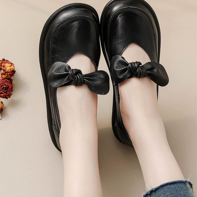 Zapatos cómodos de cuero con suela blanda
