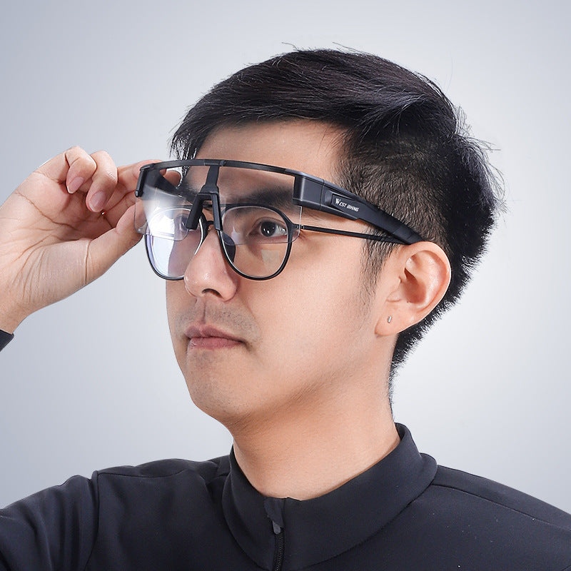 GAFAS DE MIOPÍA CON MONTURA GRANDE