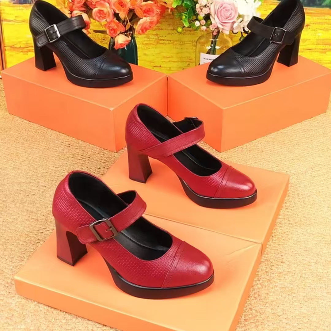 Tacones altos retro de suela gruesa