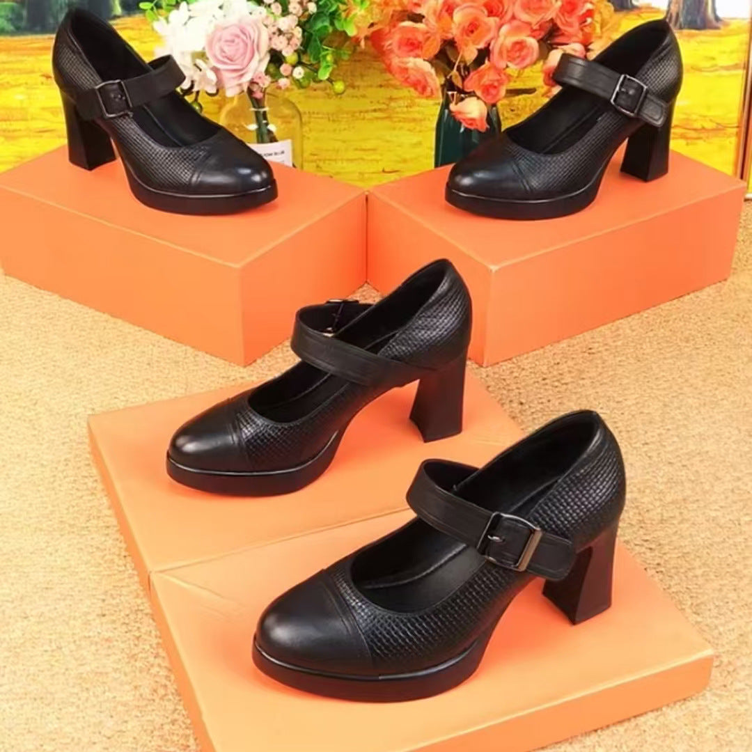 Tacones altos retro de suela gruesa