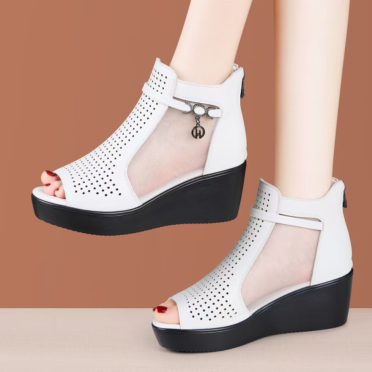 Sandalias de malla con puntera abierta