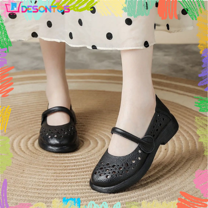 Zapatos transpirables de suela blanda fabricados en piel auténtica.
