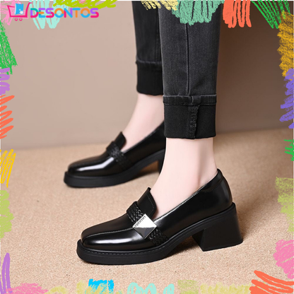 Zapatos retro de piel con tacón grueso y punta cuadrada