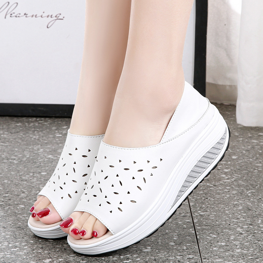 Sandalias con espalda de boca de pez