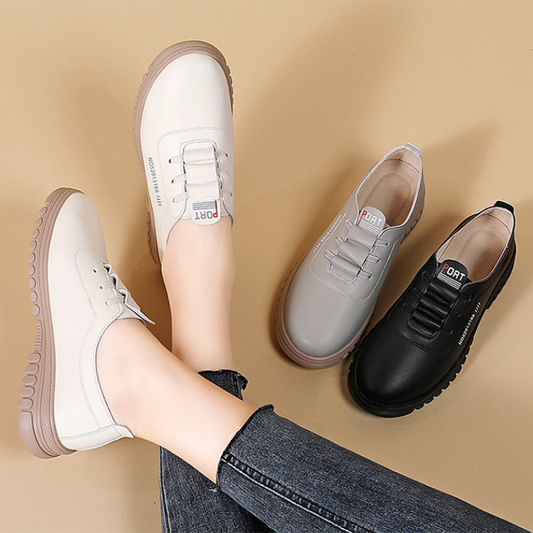 Zapatos casuales de cuero con suela blanda