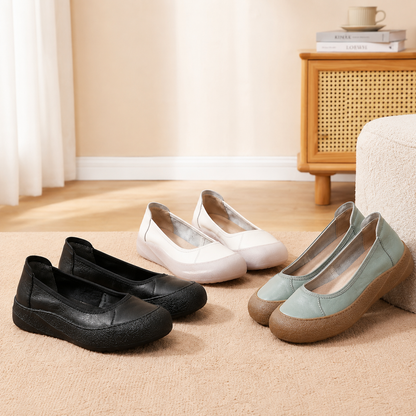 Zapatos de piel genuina con suela flexible.