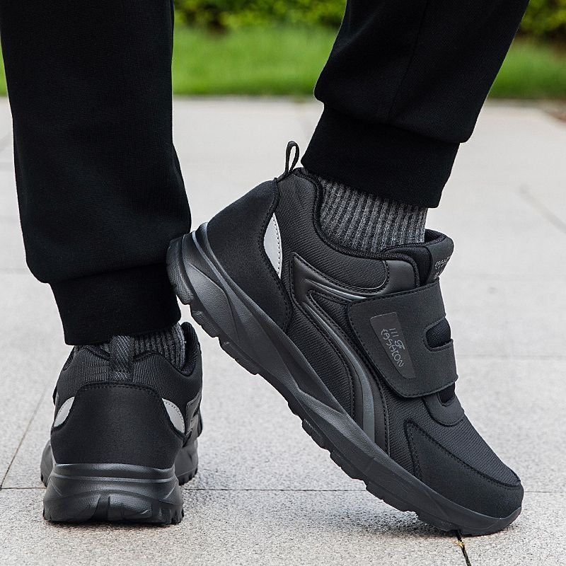 Zapatillas deportivas de suela blanda y puntera ancha