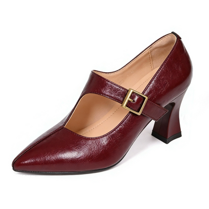 Tacones de aguja puntiagudos