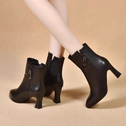 Botas de piel cálidas de tacón alto