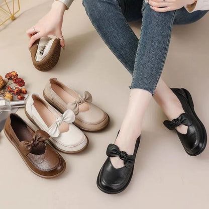Zapatos cómodos de cuero con suela blanda