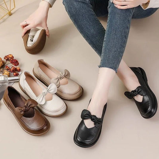 Zapatos cómodos de cuero con suela blanda
