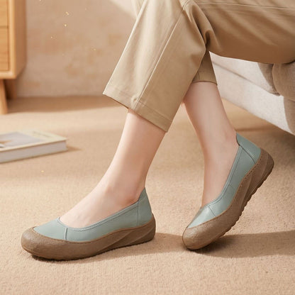 Zapatos de piel genuina con suela flexible.