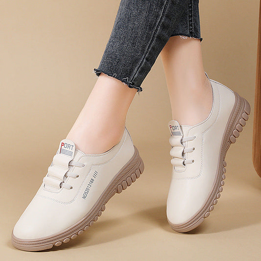 Zapatos casuales de cuero con suela blanda