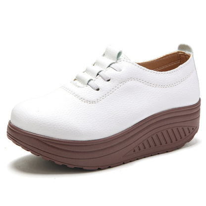Zapatos de piel con altura extra tipo slip-on