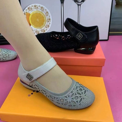 Zapatos de mujer huecos y transpirables