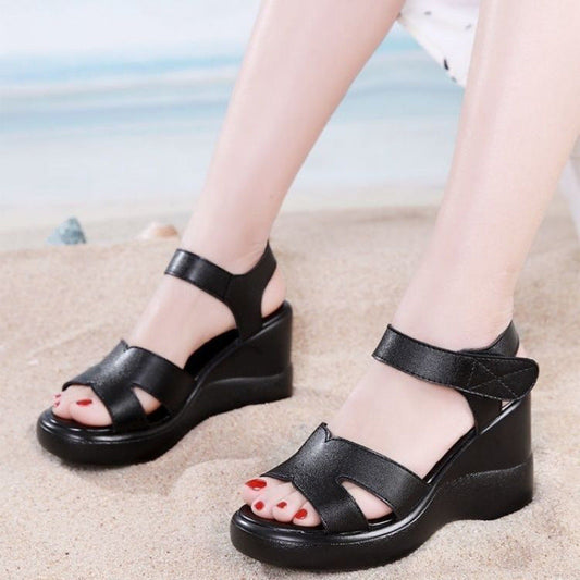 Nuevas sandalias de cuña de suela gruesa