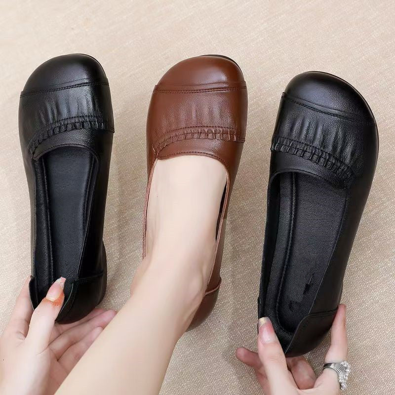 Zapatos planos ligeros de piel suave