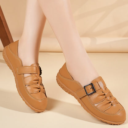 Zapatos transpirables con aberturas