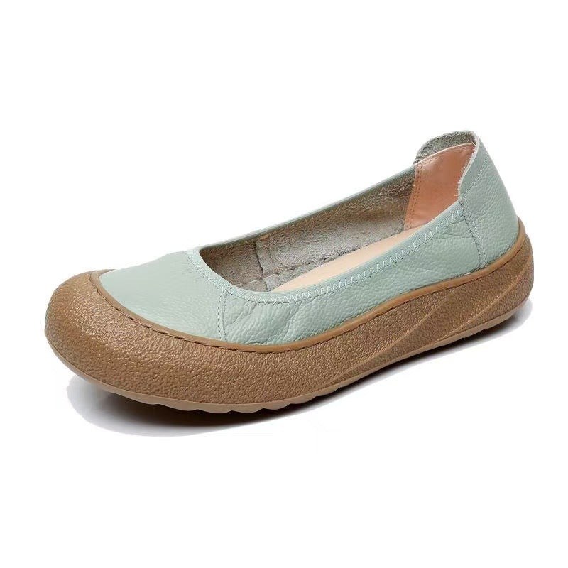 Zapatos de piel genuina con suela flexible.
