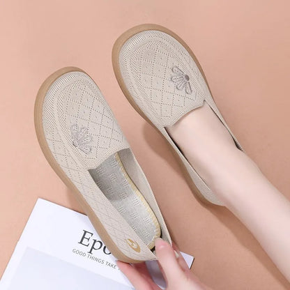 Zapatos de malla transpirable con suela blanda