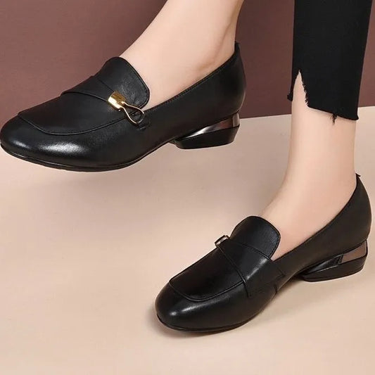 2025 nuevos zapatos planos de cuero suave